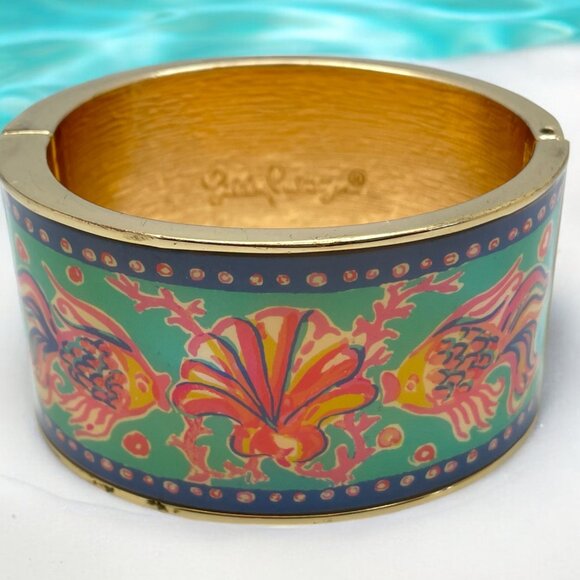 Vintage Lilly Pulitzer Shell and Fish Enamel Cuff Bracelet Signed Designer Clamp - Picture 4 of 10
